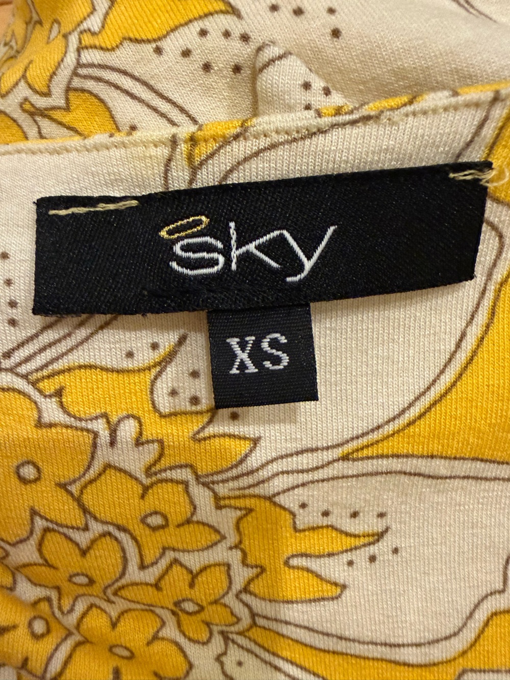 Yellow Floral V-Neck Midi Dress with Braided Trim - Picture 3 of 4